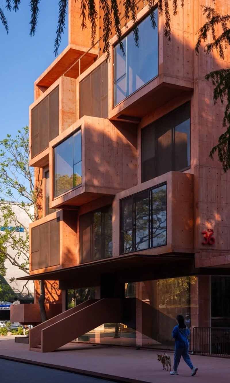 Corten steel sheet metal with weathered surface for architectural applications