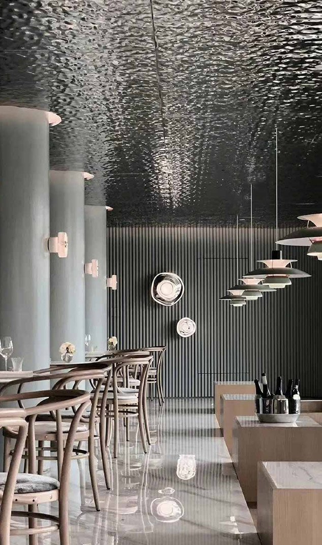 Water ripple stainless steel sheet project with custom reflective ceiling and wall panel application