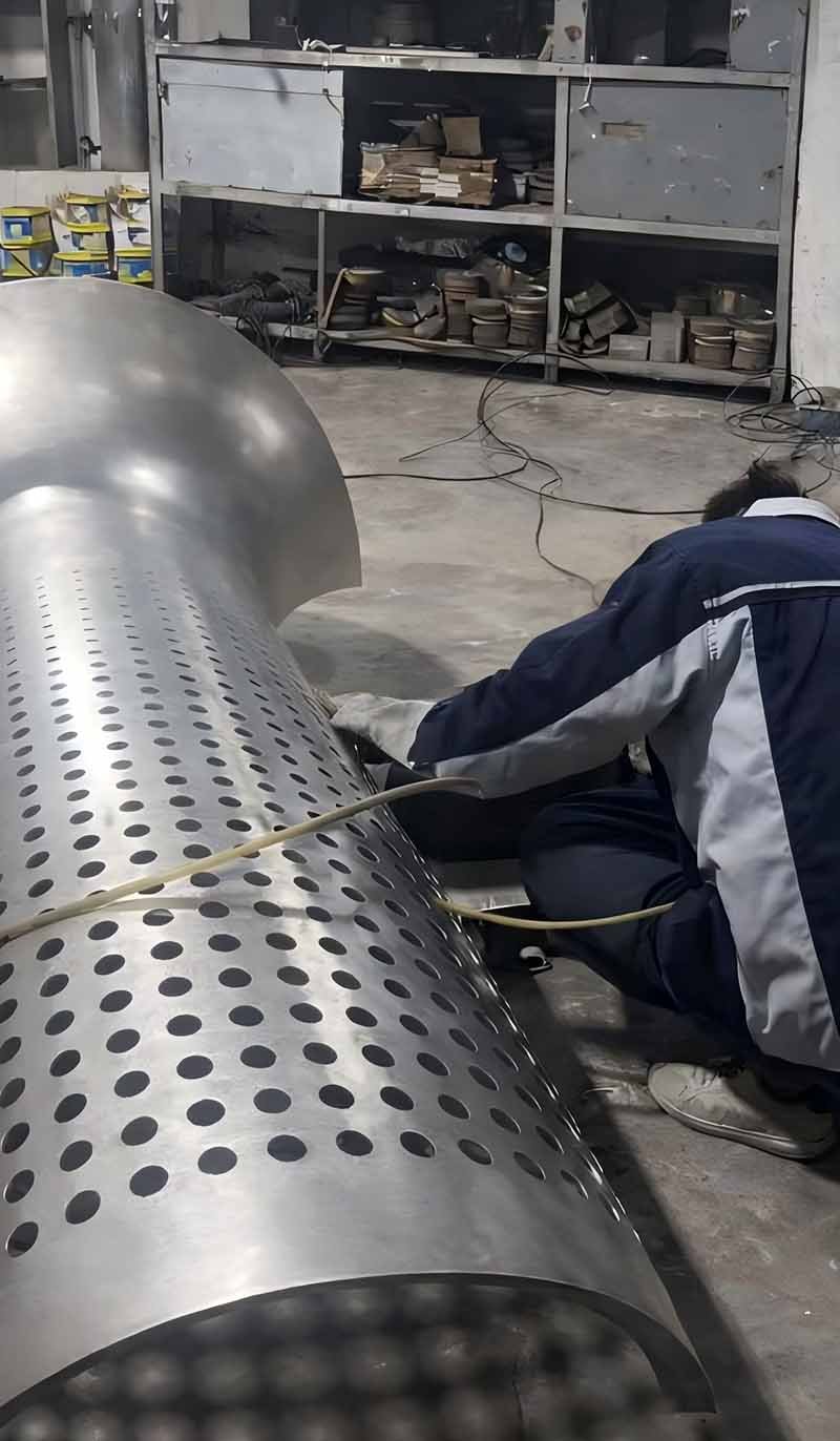 TBK Metal Australia customization options for metal column wraps, featuring sleek finishes and versatile design choices.