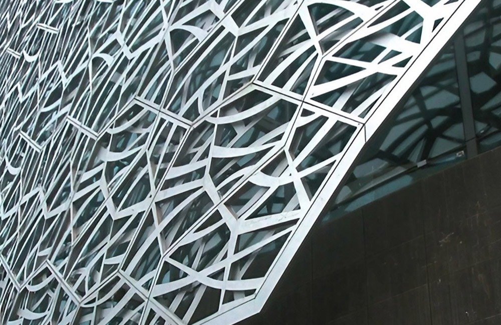 Suzhou Cultural and Arts Centre with distinctive leaf blade facade panels