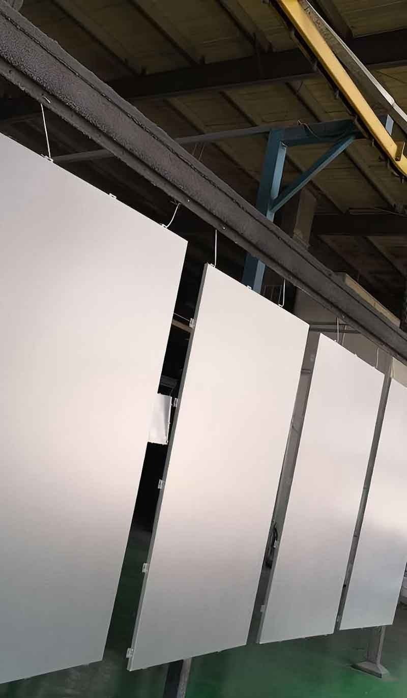 Aluminium composite facade panel customization with modern textures, finishes, and color selections