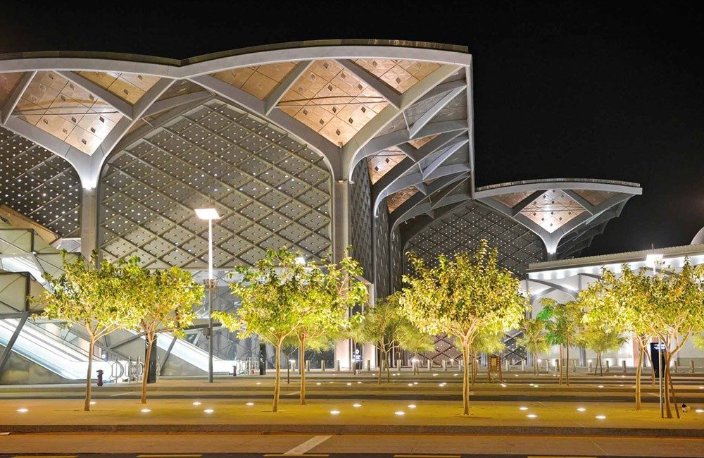 Stainless steel roofing and ceiling details at KAEC Station of Haramain High-Speed Railway