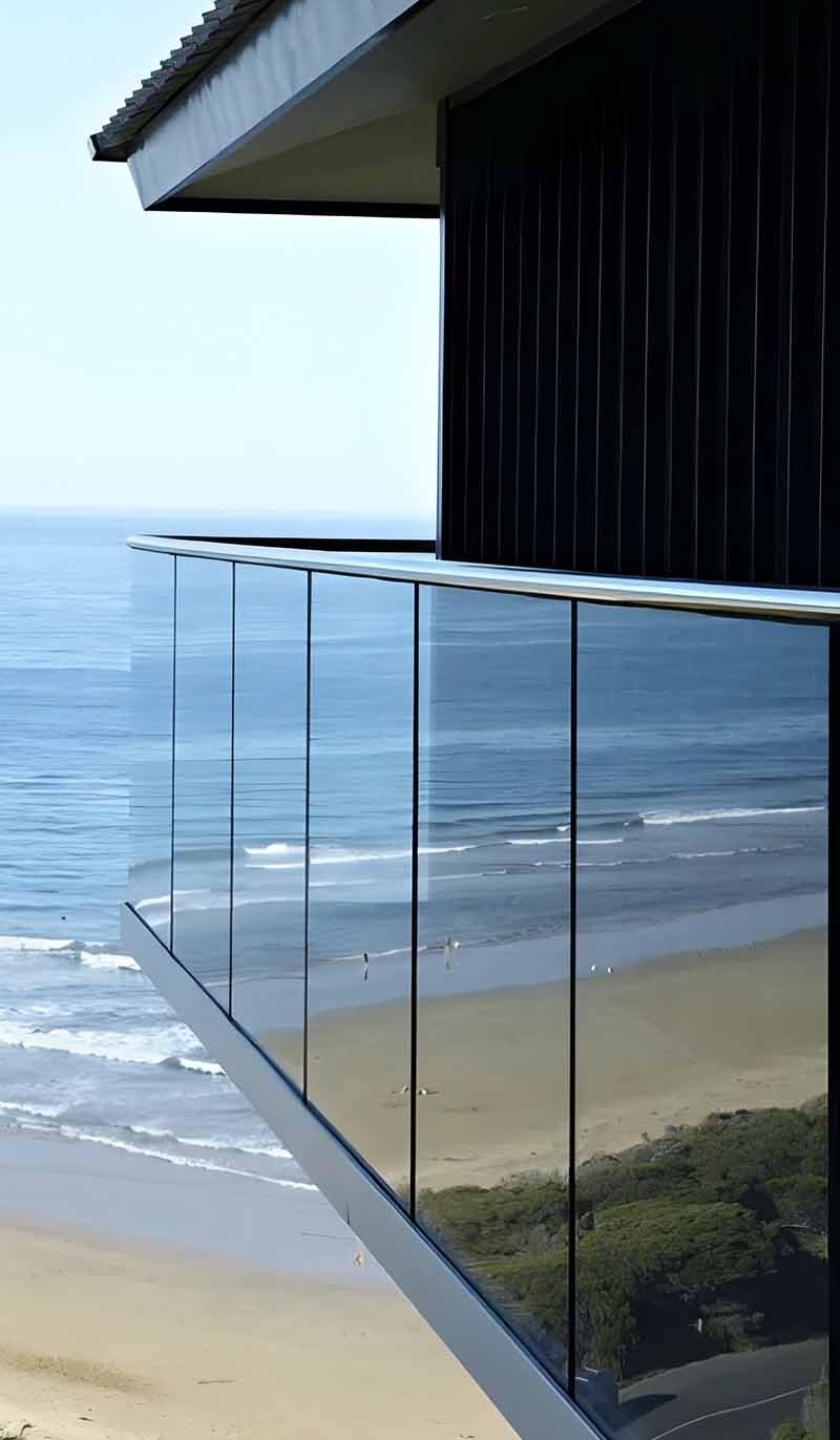 Frameless glass railing system for architectural project applications