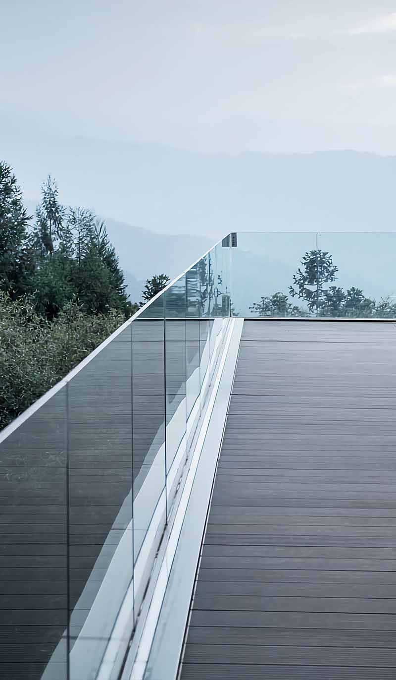 Frameless glass balustrade and railing project for modern architecture
