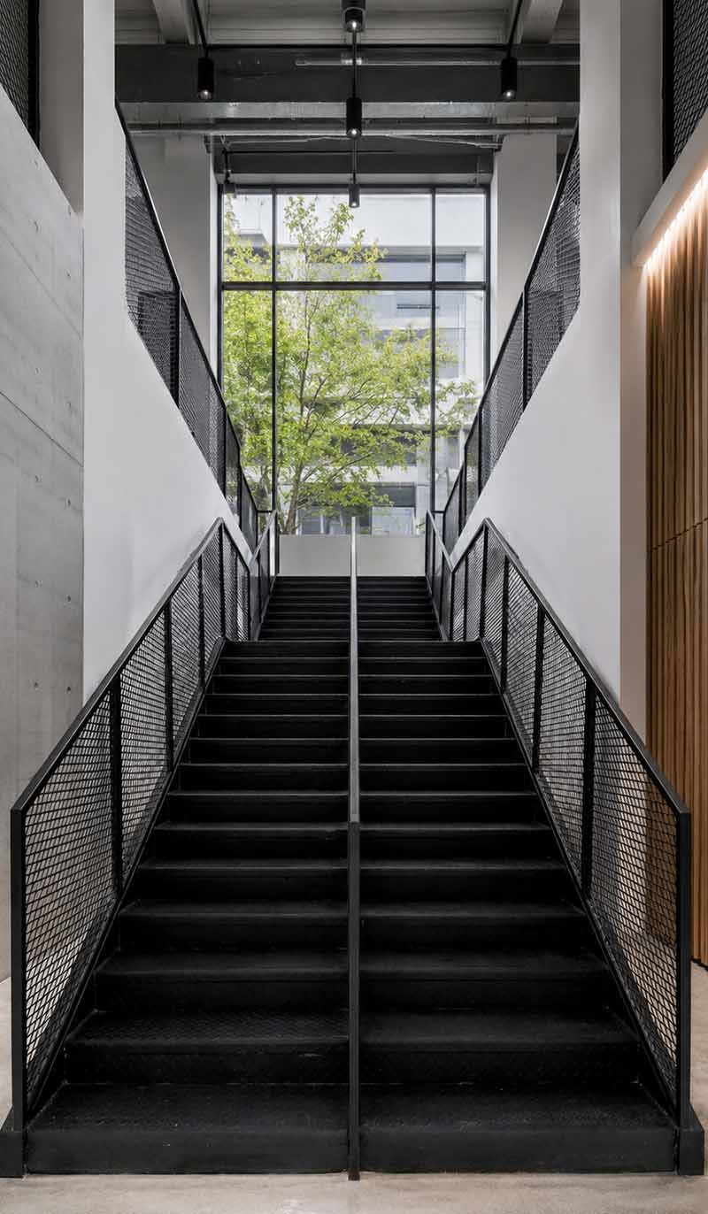Expanded metal mesh railings and guardrails used in an architectural project
