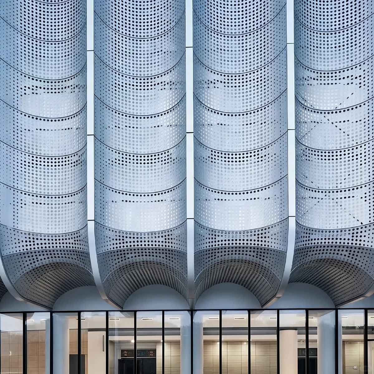 img-0