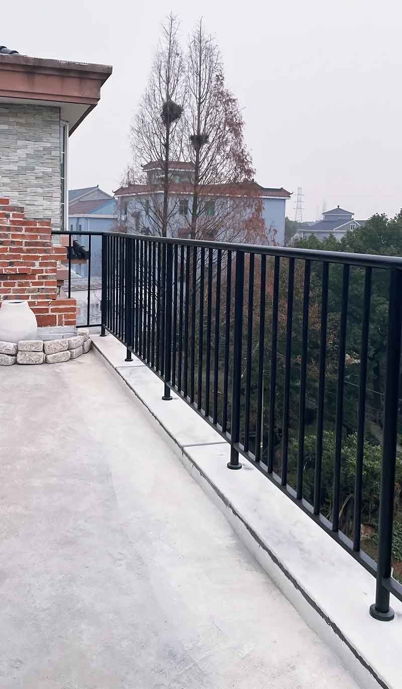 Custom mild steel railing for architectural project cases