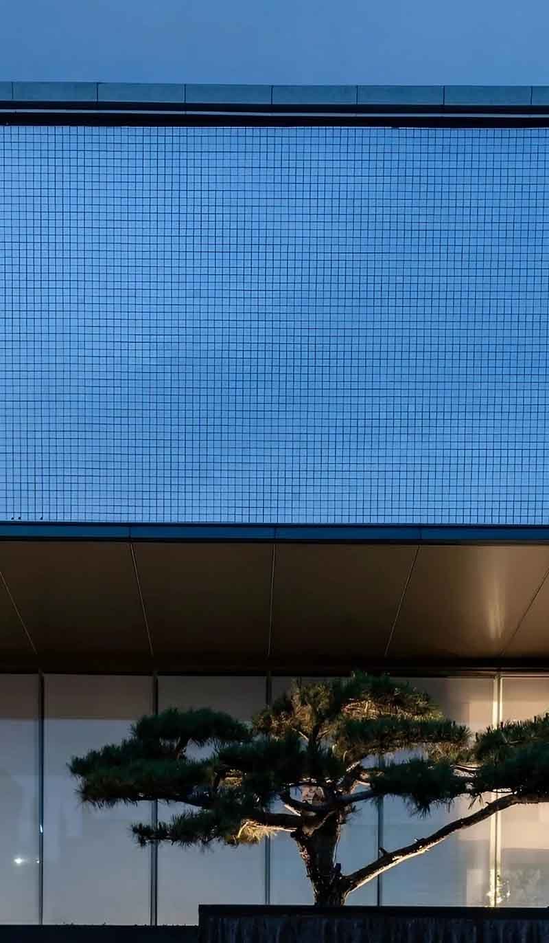 Custom metal facade panels for dynamic architectural designs